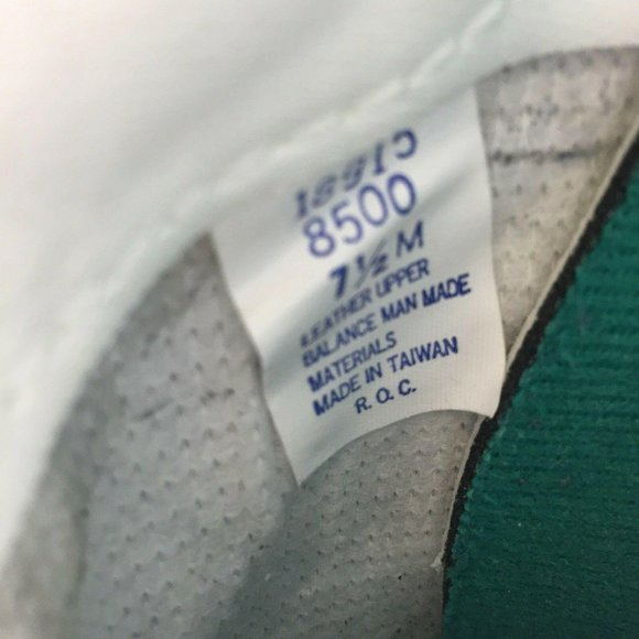 Etonic Golf Shoes ST 8500 Womens 7.5 M Kiltie Fringe White Green Teal - Picture 3 of 12